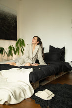 Load image into Gallery viewer, Linen pillow case