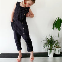 Load image into Gallery viewer, Linen baggy jumpsuit AWESOME