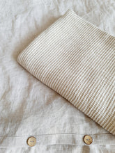 Load image into Gallery viewer, Waffle linen blanket