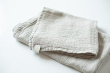 Load image into Gallery viewer, Waffle linen towel
