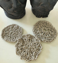 Load image into Gallery viewer, Linen 3x face scrubbies