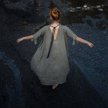 Load image into Gallery viewer, Linen dress GYRE