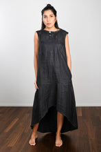 Load image into Gallery viewer, Linen dress CROW