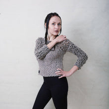 Load image into Gallery viewer, Wool pullover SOLITUDE