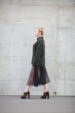 Load image into Gallery viewer, Wool pullover VENERABLE