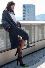 Lade das Bild in den Galerie-Viewer, Wool cardigan ENDOWMENT