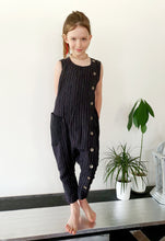 Load image into Gallery viewer, Linen baggy jumpsuit AWESOME