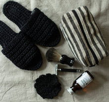 Load image into Gallery viewer, Rustic linen zipper pouch