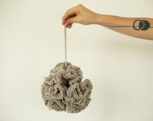 Load image into Gallery viewer, Linen shower pouf