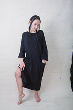 Load image into Gallery viewer, Wool dress MAGPIE