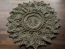 Load image into Gallery viewer, Jute rug SUNFLOWER