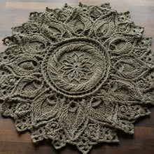 Load image into Gallery viewer, Jute rug SUNFLOWER