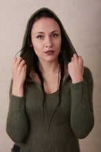 Carica l&#39;immagine nel visualizzatore di Gallery, Wool hoodie pullover IDYLLIC
