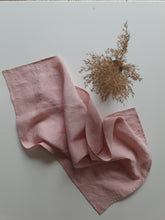 Carica l&#39;immagine nel visualizzatore di Gallery, Linen kitchen towel

