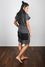 Load image into Gallery viewer, Linen jumpsuit BUMBLEBEE
