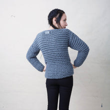 Load image into Gallery viewer, Wool pullover PLUVIOPHILE
