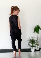 Load image into Gallery viewer, Linen baggy jumpsuit AWESOME
