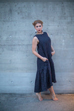 Lade das Bild in den Galerie-Viewer, Linen dress ASSIDUITY
